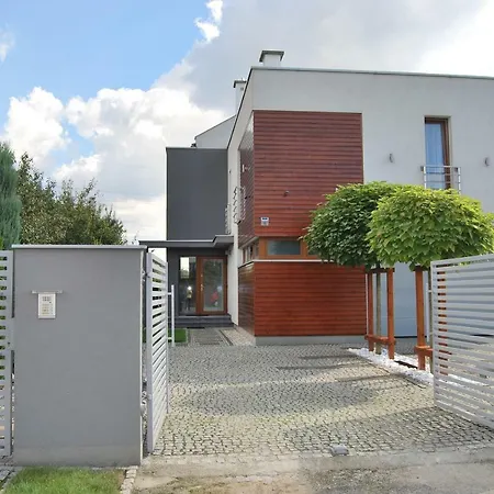 Magnolia Centrum - Free Parking Breslavia