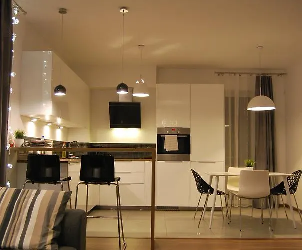 Magnolia Centrum - Free Parking Вроцлав